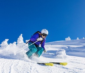 Kaiyun官方网站-王者归来！詹姆斯回归首秀引爆巴塞罗那，传奇再续沸腾之夜，詹姆斯巴塞罗那回归首秀，传奇再续引爆沸腾之夜！