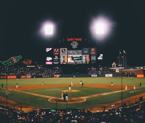 开云-绝境神迹！梅西补时世界波刺穿蓝军，宿命对决终章响起，绝境神迹！梅西补时世界波绝杀蓝军，宿命终章