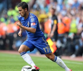 开云-旧神亮剑，新锐折戟！Faker率队上演惊天逆转，FPX不败金身告破悬念丛生，旧神斩新锐！Faker率T1终结FPX不败金身