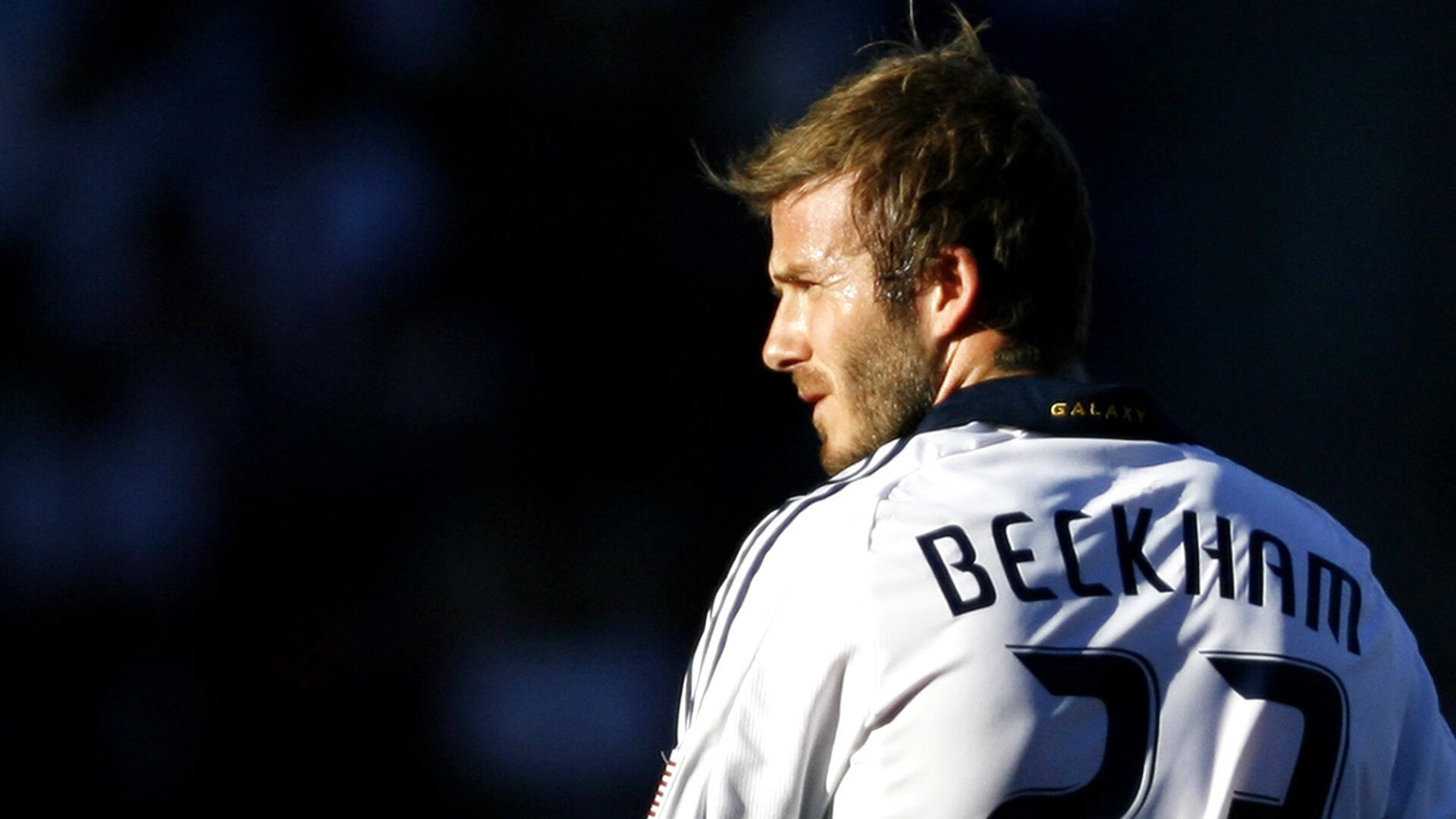 草根英雄Scout篮网赛场横空出世，势不可挡引爆篮球圈热议，草根英雄Scout篮网赛场横空出世，势不可挡引爆篮球圈热议